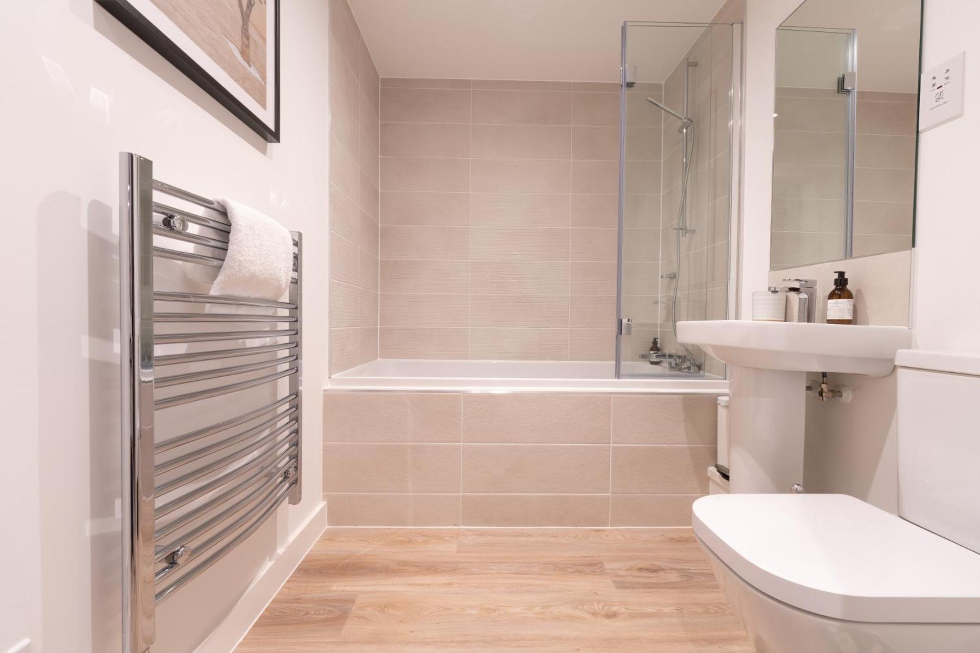Tranquil Retreats In The Scenic Cotswolds Apartment Stroud  Bagian luar foto